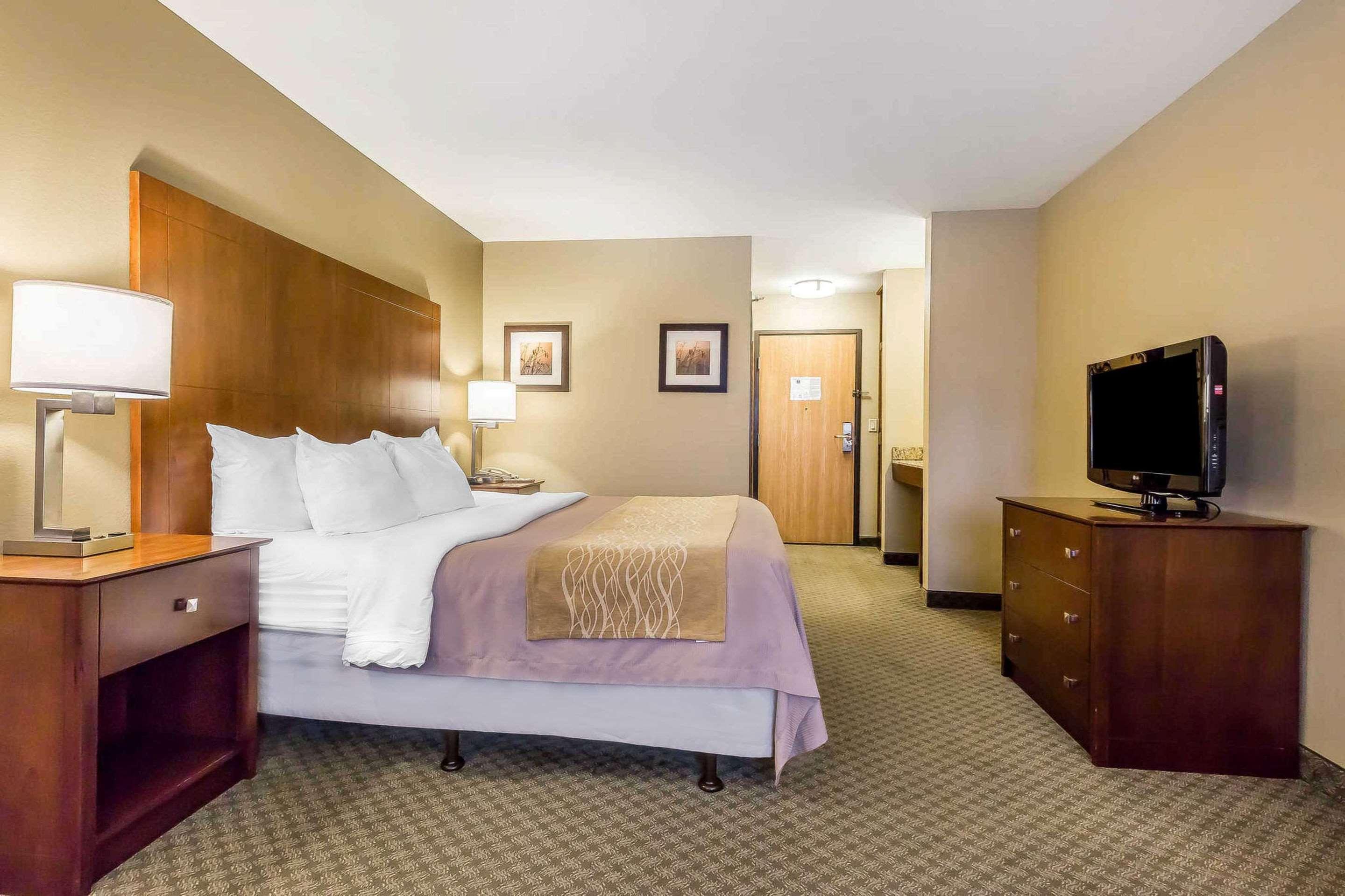 Comfort Inn & Suites East Moline Near I-80 Exterior foto
