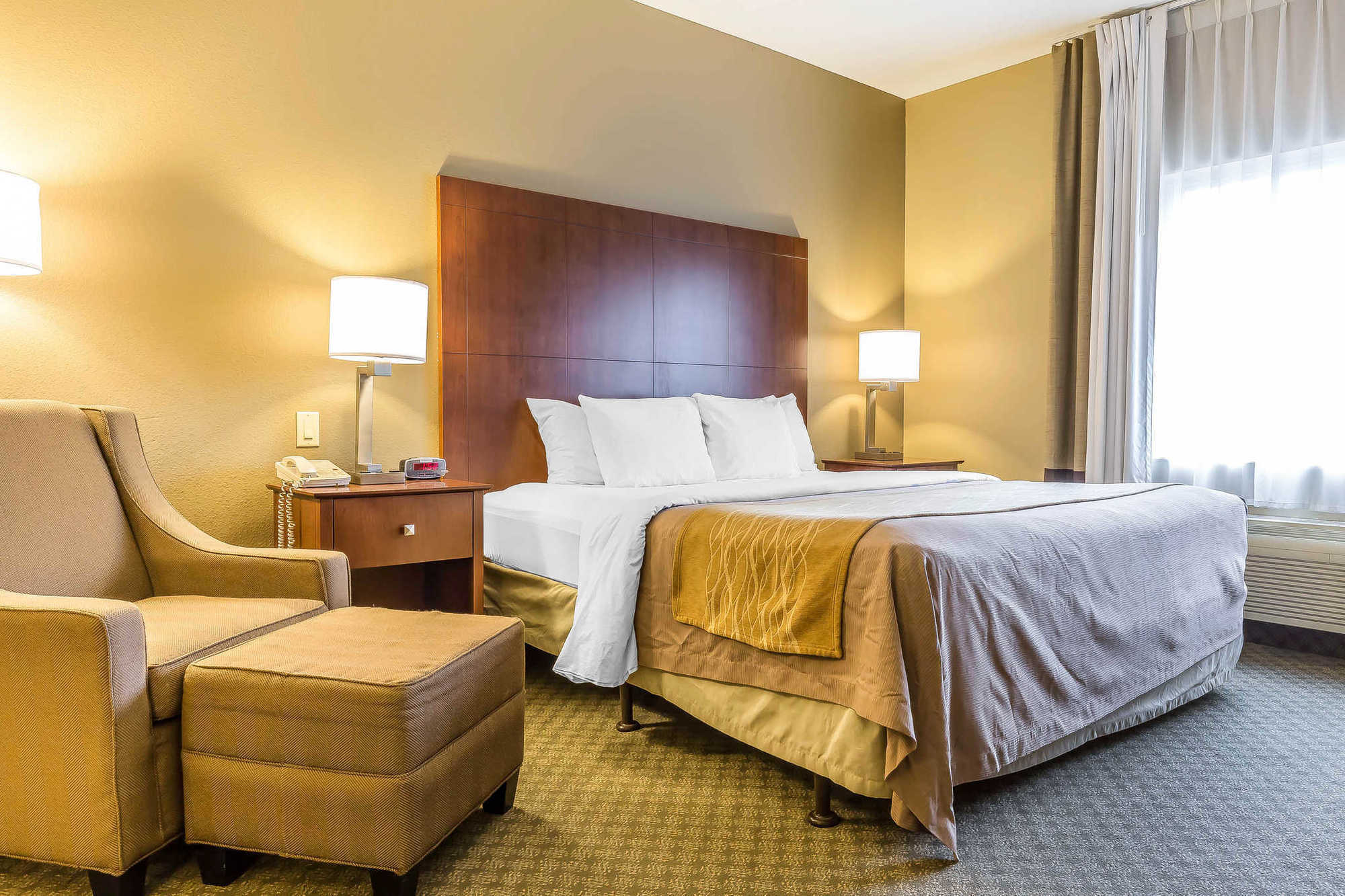 Comfort Inn & Suites East Moline Near I-80 Quarto foto